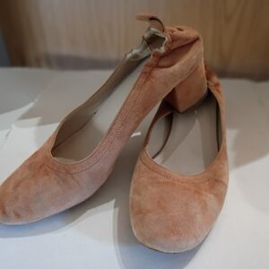 Everlane Tan Suede Block Heels
